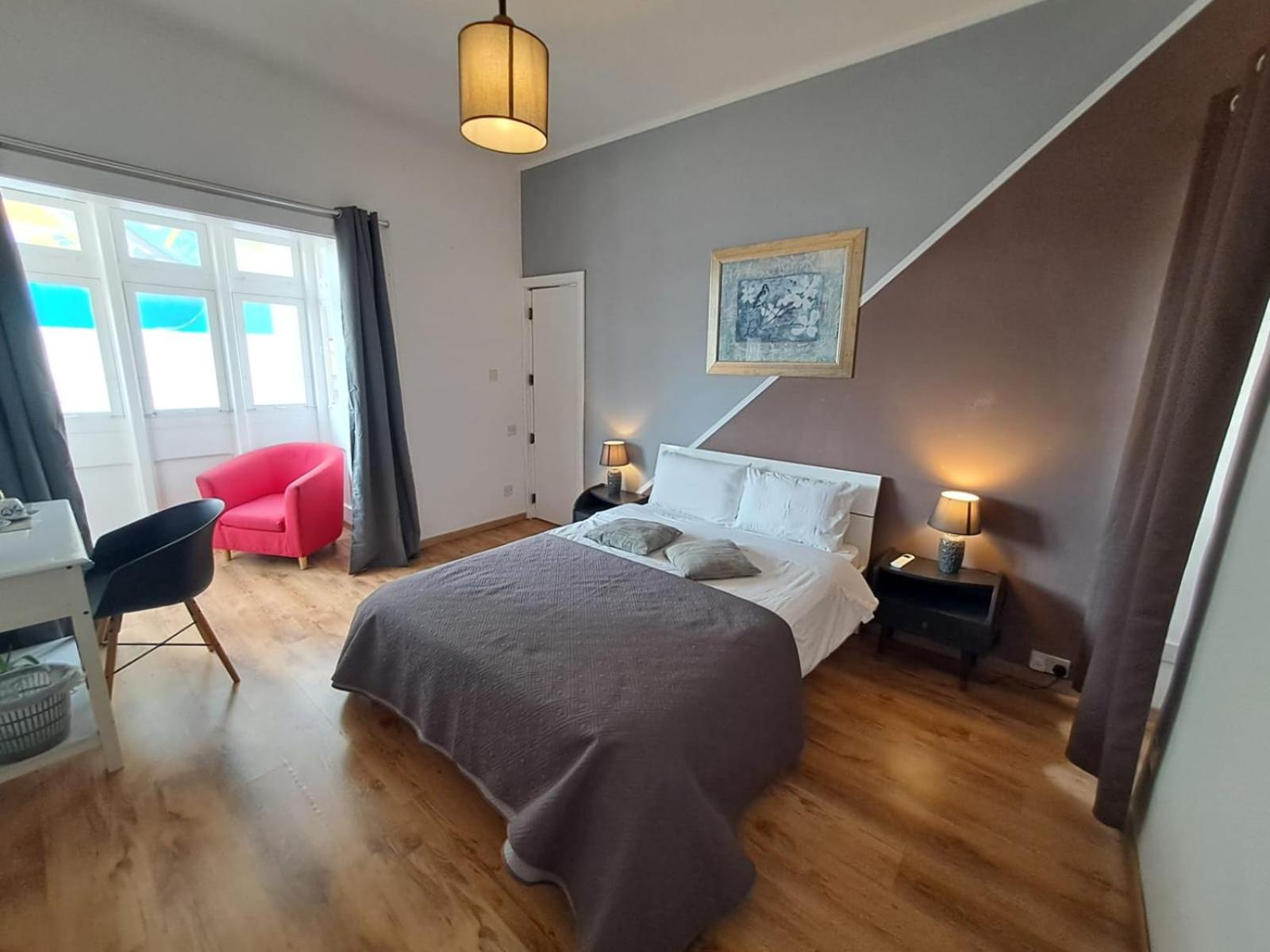 Bed and Breakfast Rotas B Сент Джулианс Экстерьер фото