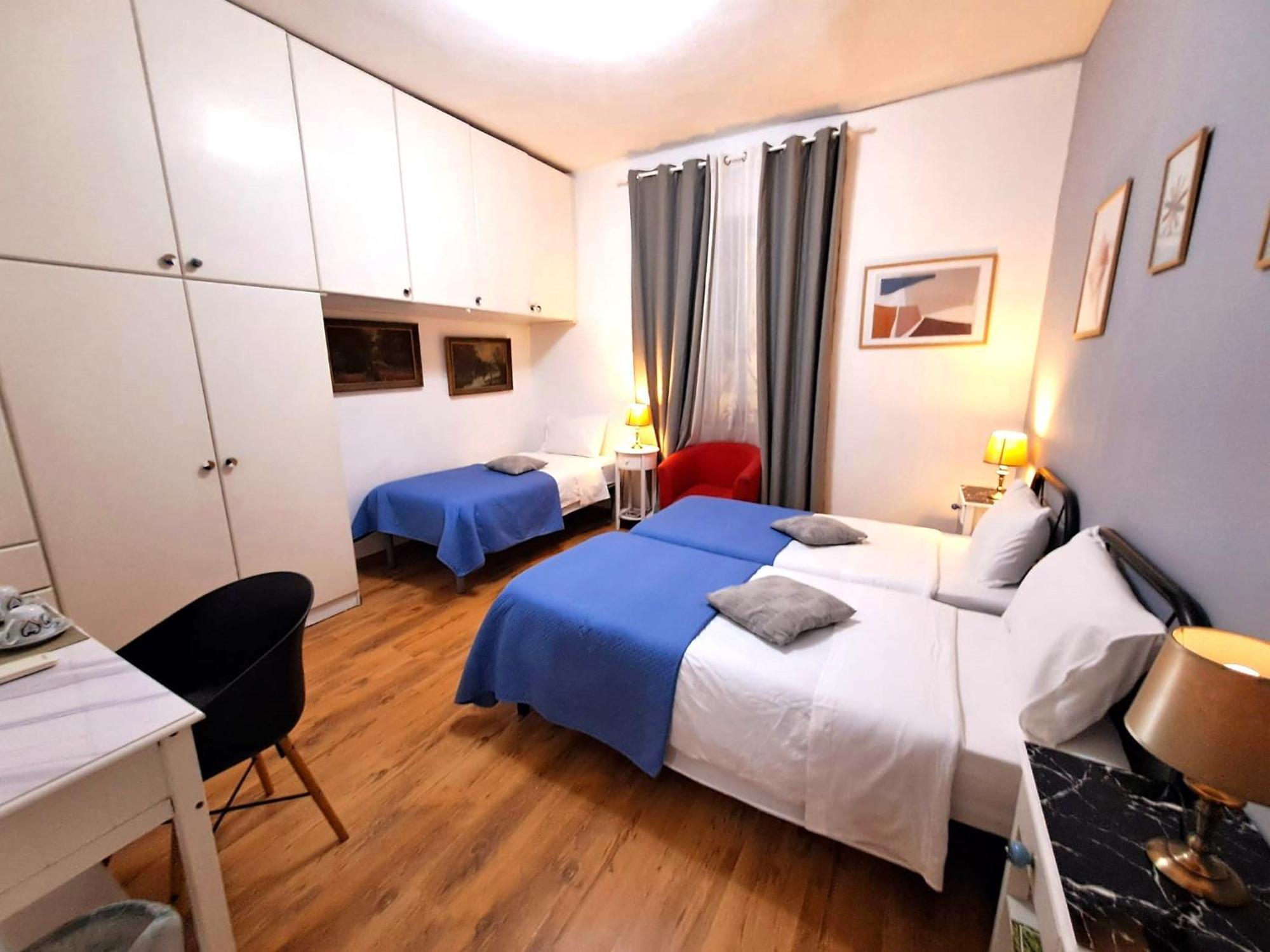 Bed and Breakfast Rotas B Сент Джулианс Экстерьер фото