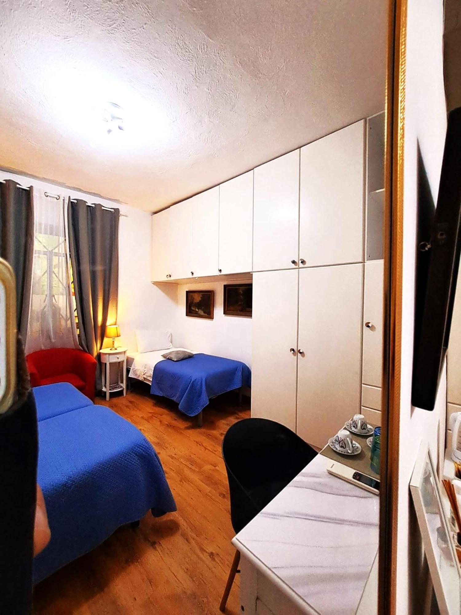 Bed and Breakfast Rotas B Сент Джулианс Экстерьер фото